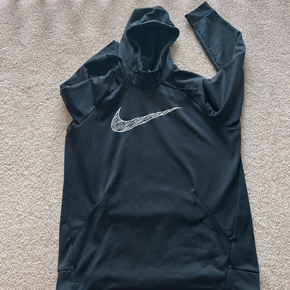 Nike therma fit training hoodie